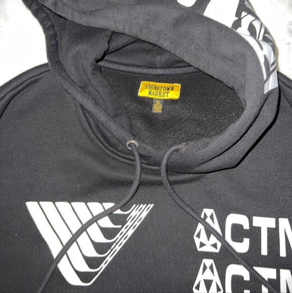 Chinatown Market Hoodie | VHS Home Video Design | XL | Black/White - Picture 4 of 6